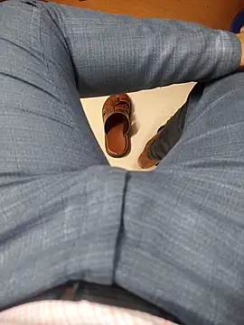 adicma123 online show from 10/21/25, 06:25