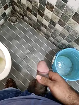 adicma123 online show from 12/19/25, 08:32