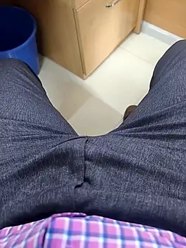 adicma123 online show from 02/19/26, 08:43