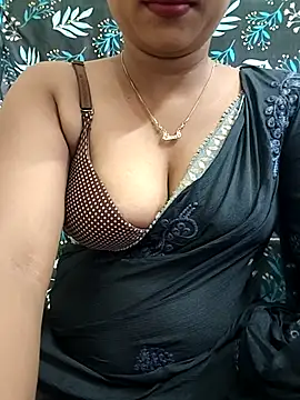 ANGE-MOU online show from 04/23/26, 04:24