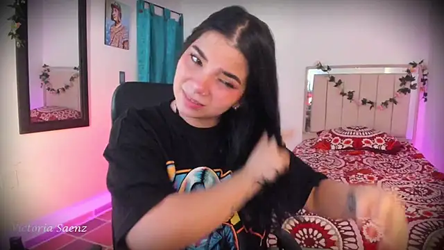 victoriaasaenz  online show from 02/08/26, 12:47