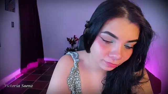 victoriaasaenz  online show from 03/26/26, 12:50