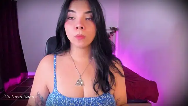 victoriaasaenz  online show from 03/31/26, 12:56