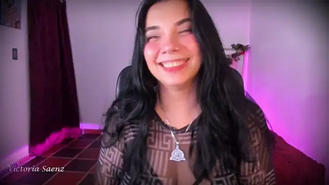 victoriaasaenz  online show from 04/01/26, 01:17