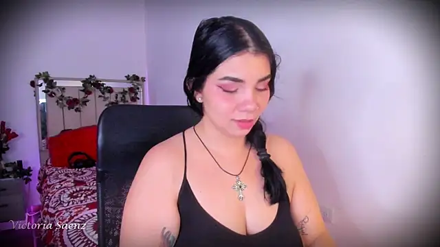 victoriaasaenz  online show from 04/10/26, 12:38