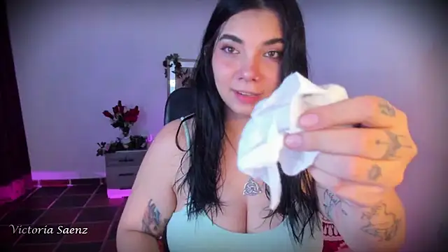 victoriaasaenz  online show from 04/14/26, 12:49