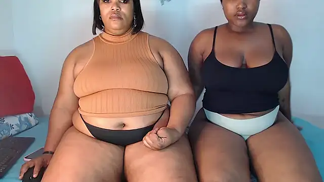 SexyAmeena2002 online show from 01/08/26, 09:28