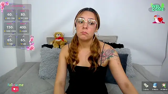 Snapshot of Bianca____ chatting on 03/10/25, 03:23 Bianca online show from 03/10/25, 03:23