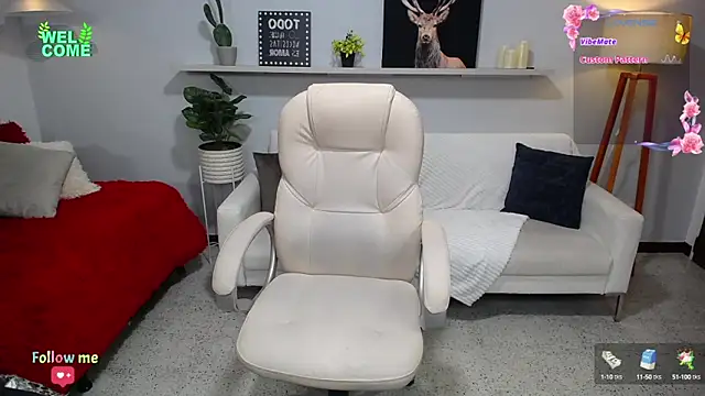 Snapshot of Bianca____ chatting on 09/25/25, 11:41 Bianca online show from 09/25/25, 11:41