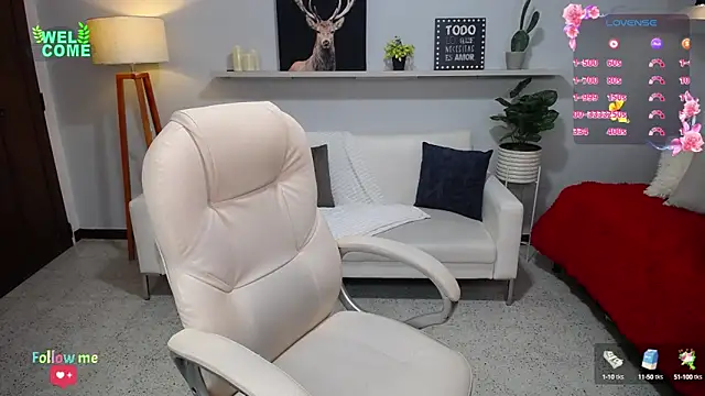 Snapshot of Bianca____ chatting on 10/10/25, 01:15 Bianca online show from 10/10/25, 01:15