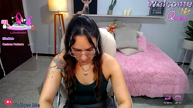 Bianca     online show from 07/23/26, 01:58