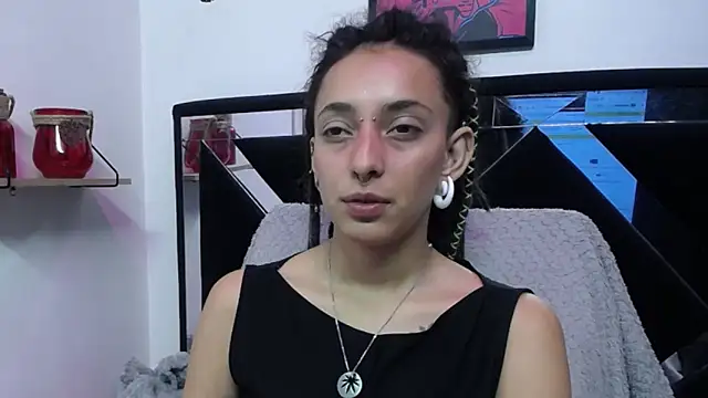 Snapshot of ORIANNA_BODMOD chatting on 12/14/24, 02:53 ORIANNA BODMOD online show from 12/14/24, 02:53