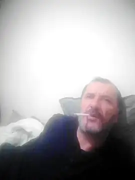 Snapshot of bestofyalcinturkey chatting on 12/18/24, 02:10 bestofyalcinturkey online show from 12/18/24, 02:10