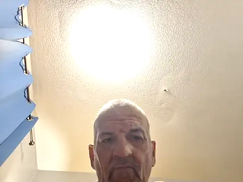 bigmack8810 online show from 10/29/25, 09:00