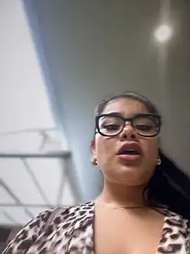 Snapshot of Insane_Issa chatting on 02/28/25, 06:52 Insane Issa online show from 02/28/25, 06:52