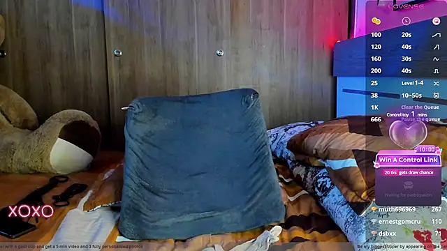 Snapshot of Mark_Kamper chatting on 12/09/24, 01:07 Mark Kamper online show from 12/09/24, 01:07