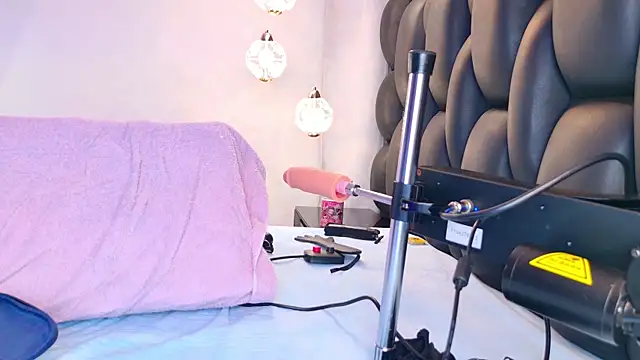 NathaxaLeans online show from 02/11/25, 11:54