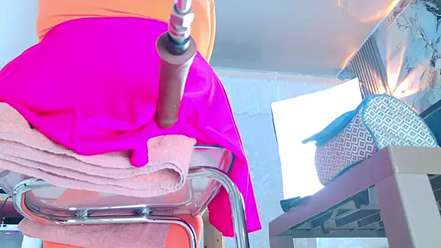 Snapshot of NathaxaLeans chatting on 02/13/26, 11:50 NathaxaLeans online show from 02/13/26, 11:50