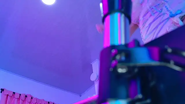 NathaxaLeans online show from 04/23/26, 11:53