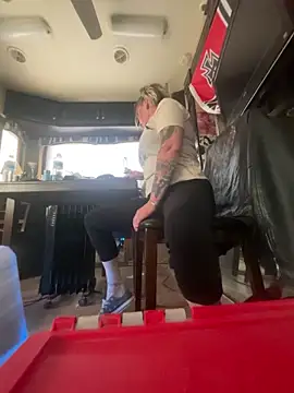 SummerBlueMoon online show from 04/17/26, 10:13