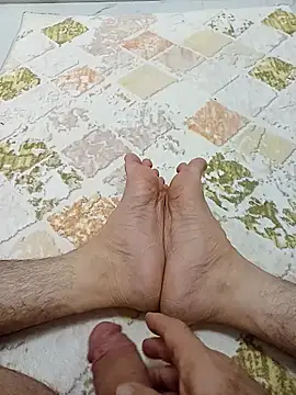 Hardapple01 online show from 11/18/25, 10:03