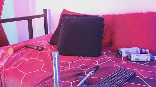 MishaKinki online show from 02/09/25, 12:06