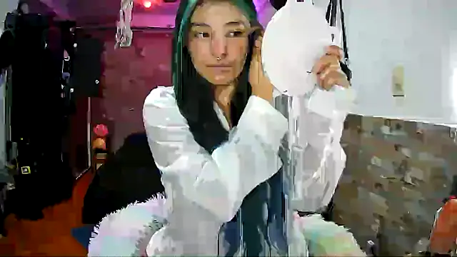AngelaQueen  online show from 07/27/26, 03:52