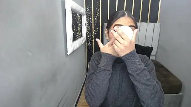 Snapshot of keizy__conte chatting on 12/17/24, 01:49 keizy conte online show from 12/17/24, 01:49