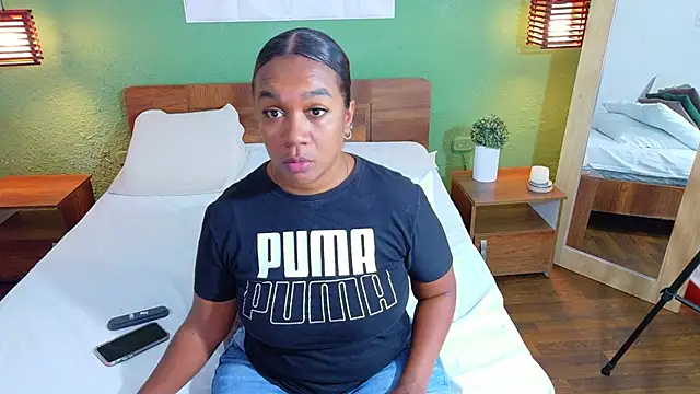 dannaahbrown online show from 10/18/25, 07:25