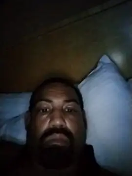 Snapshot of Dominoe39 chatting on 11/16/25, 07:47 Dominoe39 online show from 11/16/25, 07:47