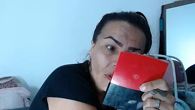 KaiicyQuuen online show from 11/25/25, 01:33