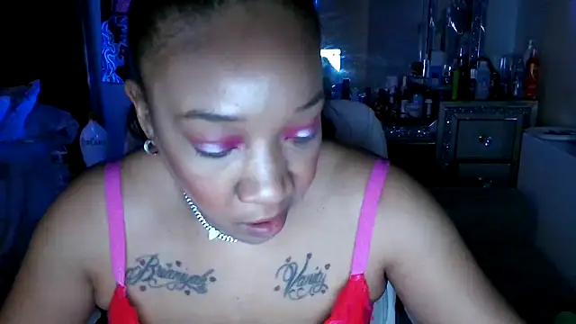 YasmineMinaj online show from 02/15/25, 10:42