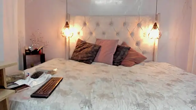 SakuraLee  online show from 02/04/26, 01:39