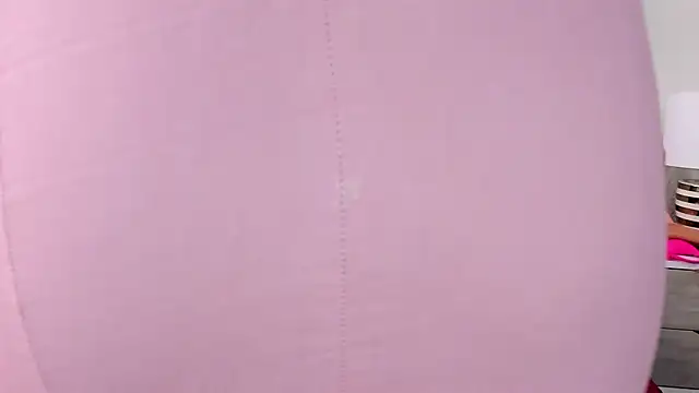 charlott lens online show from 01/25/25, 07:39