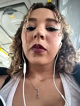 charlott lens online show from 02/15/25, 03:39