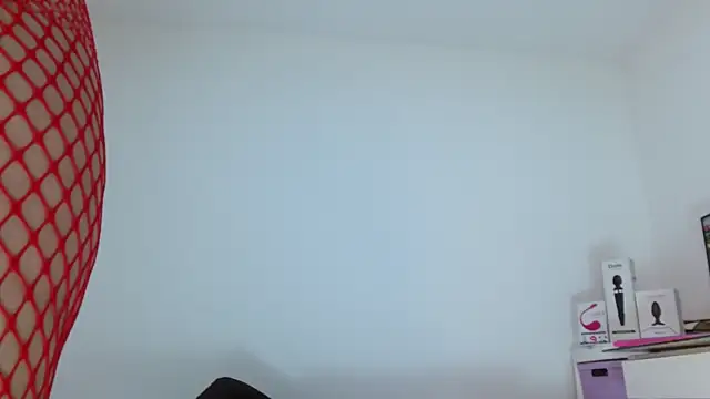 sashacreamy  online show from 03/20/25, 01:46