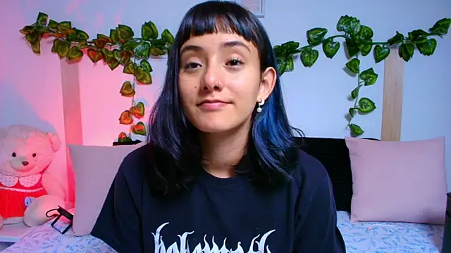 tati cardenas online show from 10/02/25, 04:41