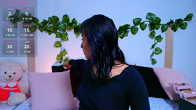 tati cardenas online show from 10/06/25, 04:32