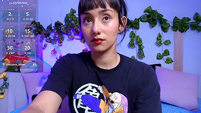 tati cardenas online show from 12/04/25, 04:44