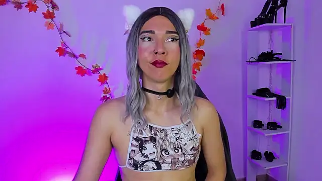 sofi elfqueen online show from 03/16/26, 12:38