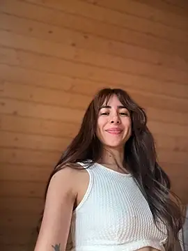 Snapshot of lauravasquez chatting on 06/16/26, 07:55 lauravasquez online show from 06/16/26, 07:55