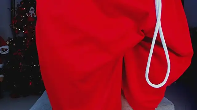 Snapshot of Paulwolf69 chatting on 12/22/24, 03:11 Paulwolf69 online show from 12/22/24, 03:11