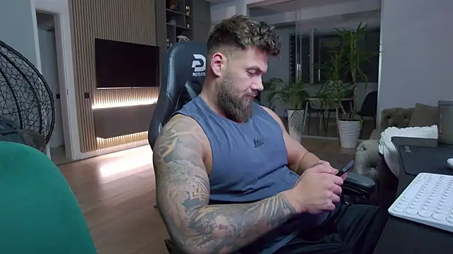 UbbeViking online show from 01/24/25, 06:46