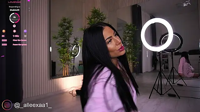 Abbela White online show from 03/14/25, 06:21