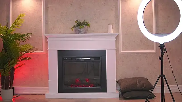 Abbela White online show from 11/22/25, 06:12