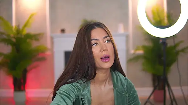 Abbela White online show from 02/03/26, 06:11