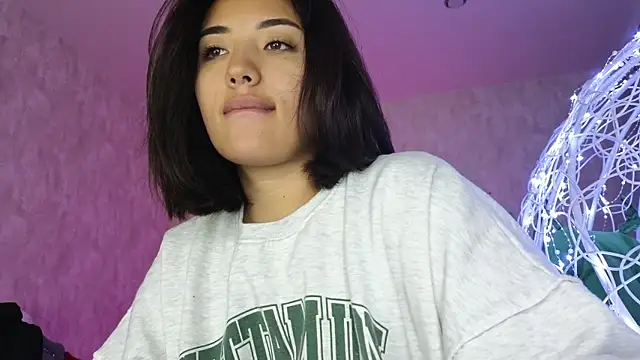 lily  foster online show from 12/21/25, 06:31