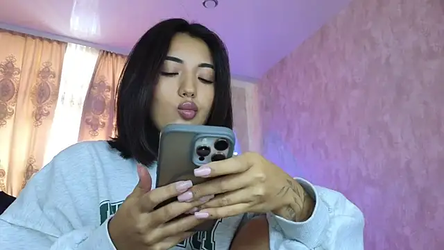 lily  foster online show from 01/12/26, 08:52