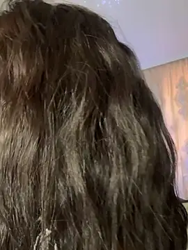 lily  foster online show from 04/11/26, 03:05