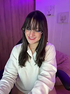 Snapshot of Megan_lu2 chatting on 01/29/25, 12:02 Megan lu2 online show from 01/29/25, 12:02